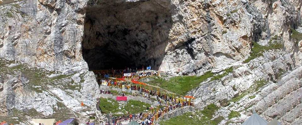 Amarnath Yatra by helicopter from Baltal