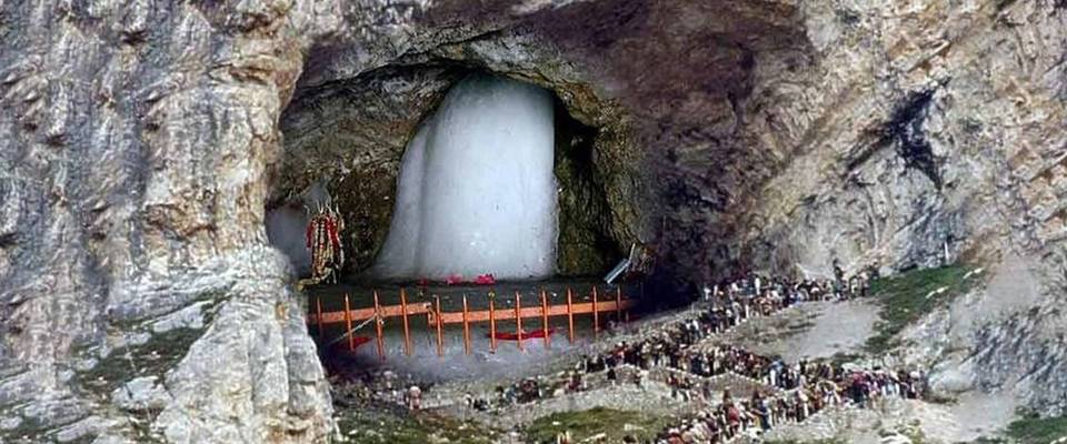 Amarnath Yatra by helicopter from Baltal