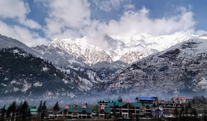 Manali By Volvo - Honeymoon Special Standard 5N/6D Domestic Customized Tour Package