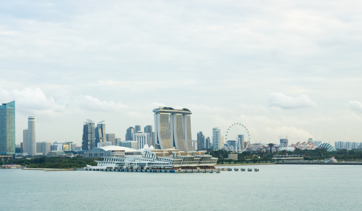 Cost Saver Singapore With 3N Resort World Cruises 6N/7D International Group Tour Package With Flight