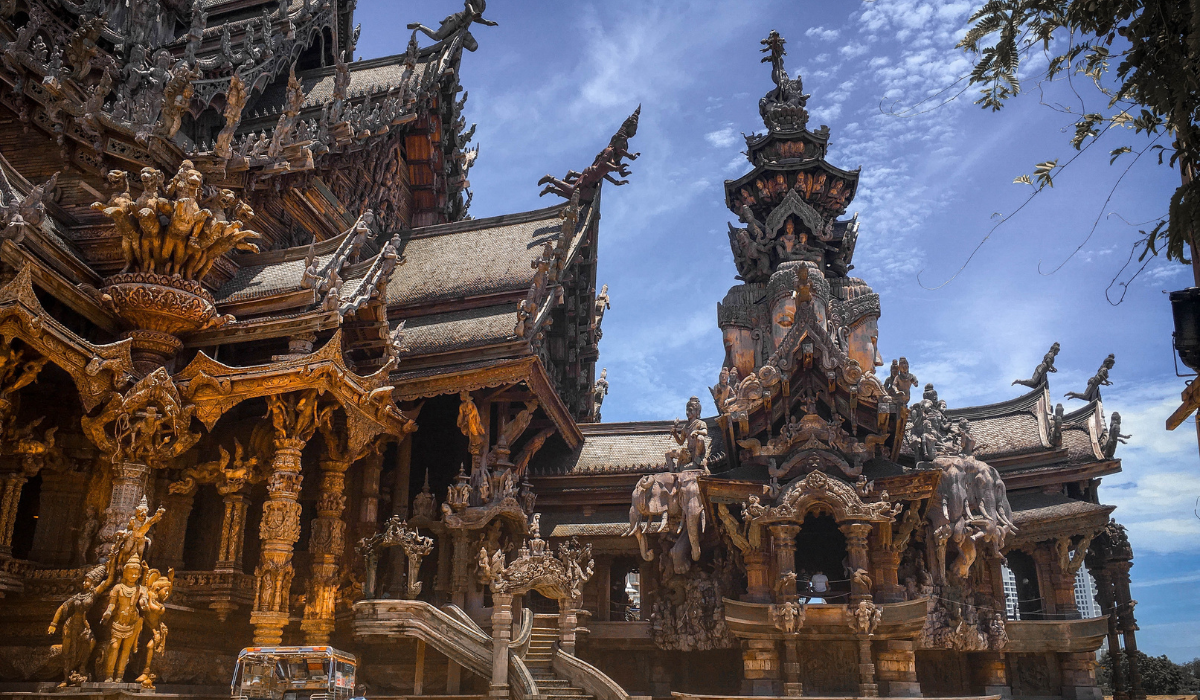 Thailand - Buy 1 Get 1 Free 4N/5D International Customized Tour Package With Optional Flight